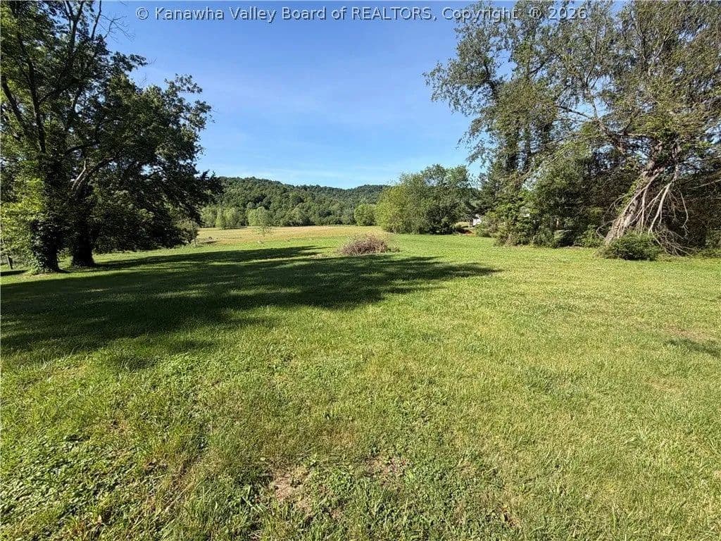 Lots & Land-Other in Sandyville - Sandyville, West Virginia, 25275
