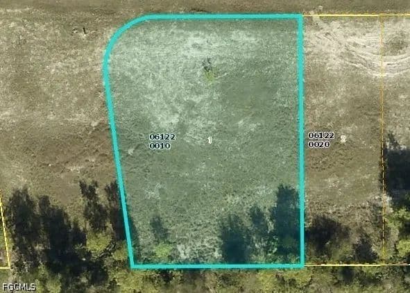 0.26 Acres of Land for Sale in Cape Coral, FL - Cape Coral, Florida, 33993