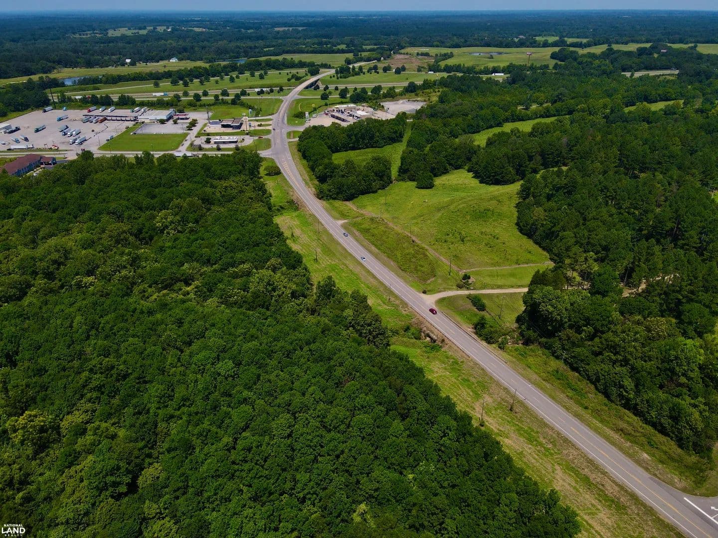 Livingston I-59/20 Commercial Opportunity - Livingston, Alabama, 35470