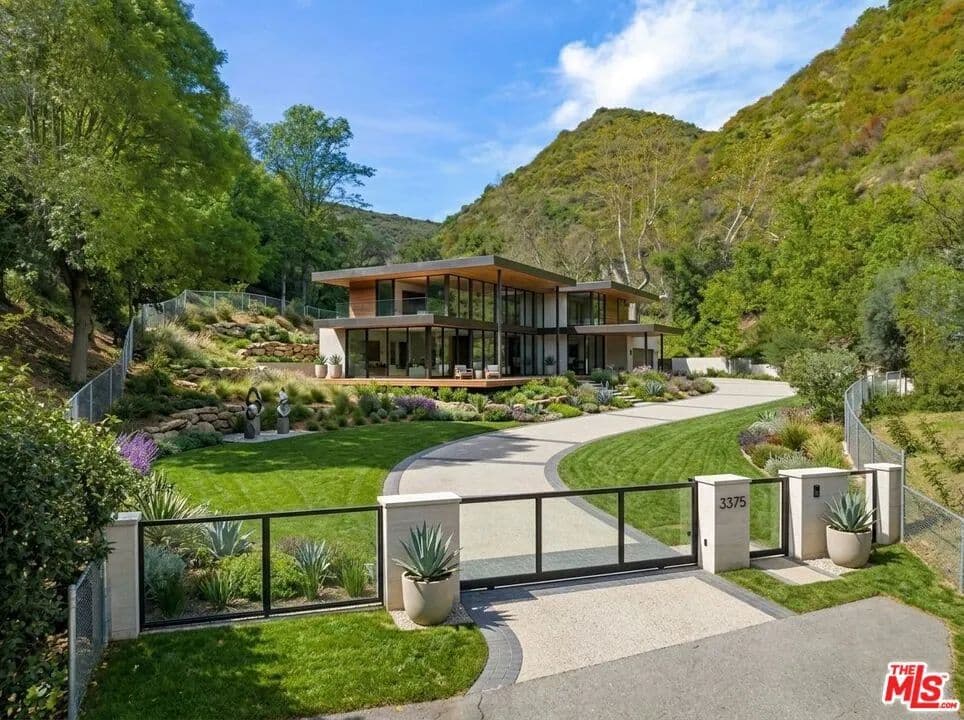 7.3 Acres of Land for Sale in Los Angeles, CA - Los Angeles, California, 90049