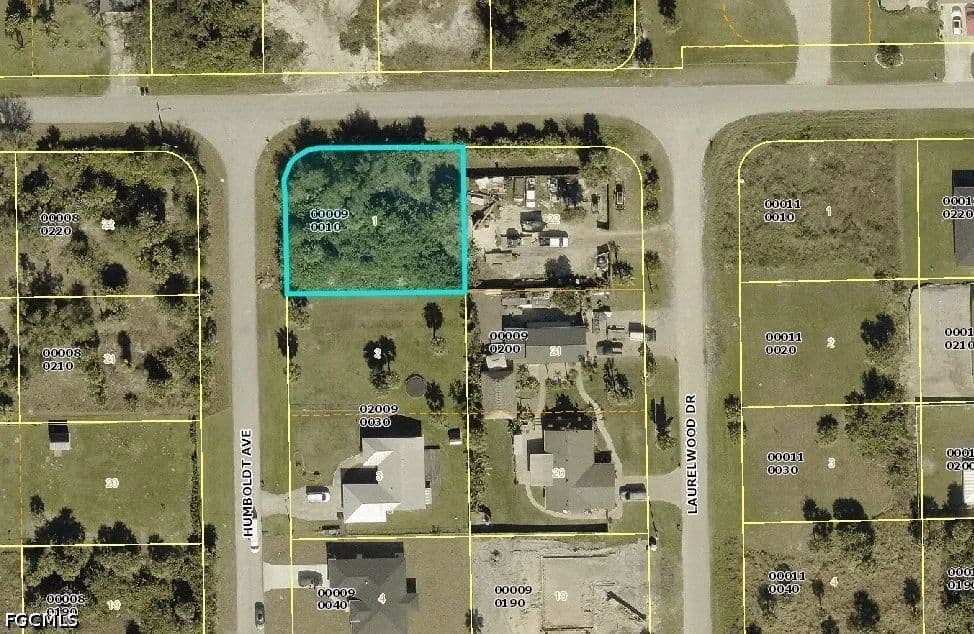 Vacant Land in Fort Myers - land for sale