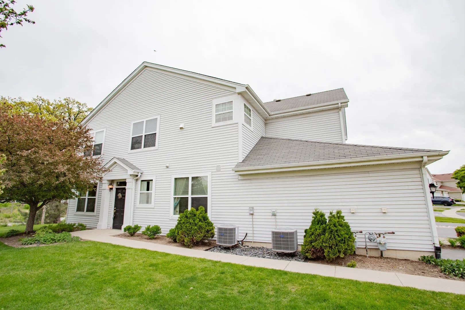 Property from 1208 WAVERLY Drive #1208 - KW - Volo, Illinois, 60020