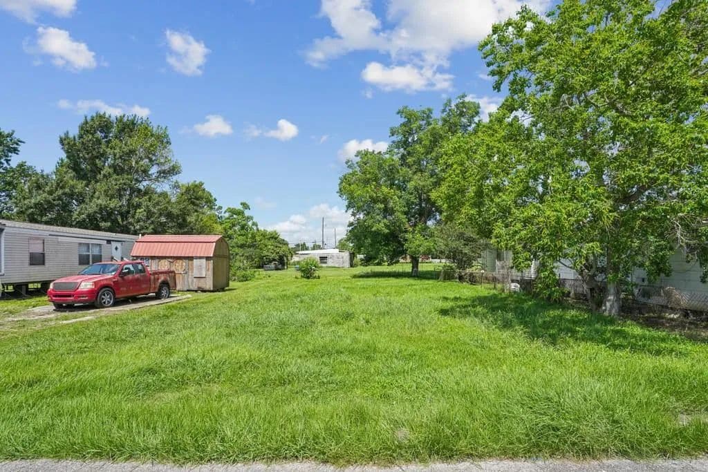 Land for Sale in Louisiana - Louisiana, 70085