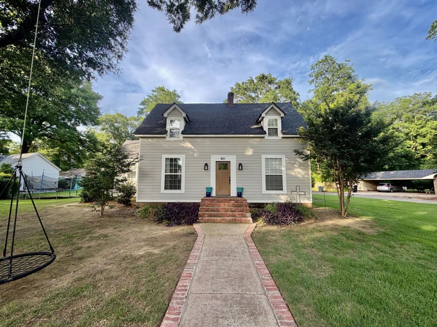 Home in Washington County at 601 N Deer Creek Drive in Leland, MS - Leland, Mississippi, 38756