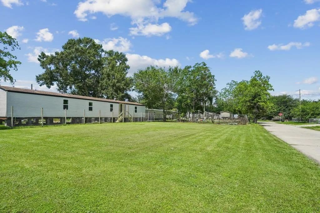 Land for Sale in Louisiana - Louisiana, 70085