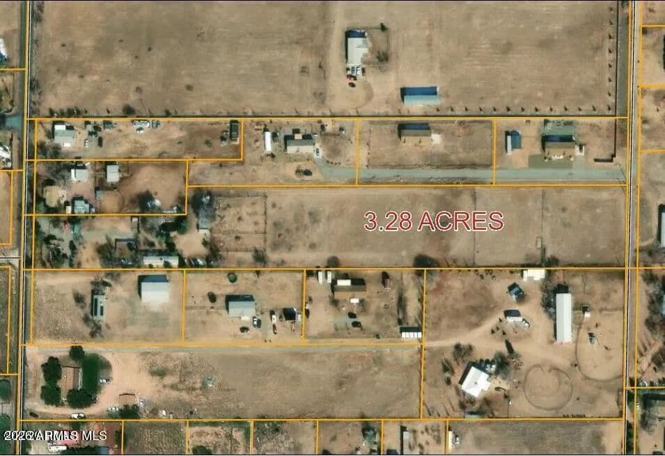 3.28 Acres of Land for Sale in Chino Valley, AZ - Chino Valley, Arizona, 86323
