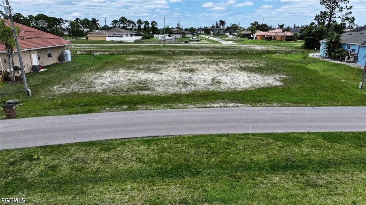 Property from 2205 NW 26th Place - KW - Cape Coral, Florida, 33993