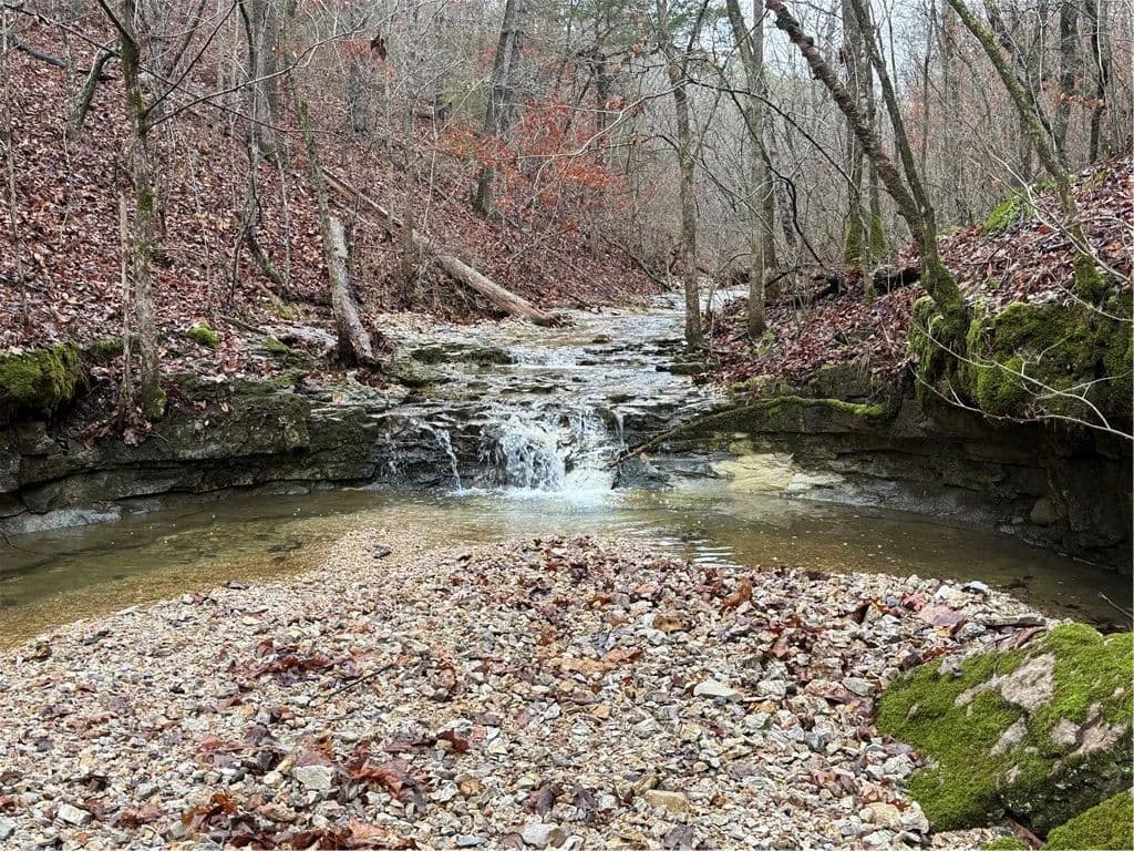 22.16 Acres of Land for Sale in Eureka Springs, Arkansas - Eureka Springs, Arkansas, 72632