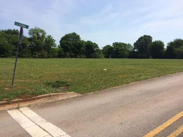 Land -Agricultural (Not Zoned) in Tuscumbia - Tuscumbia, Alabama, 35674