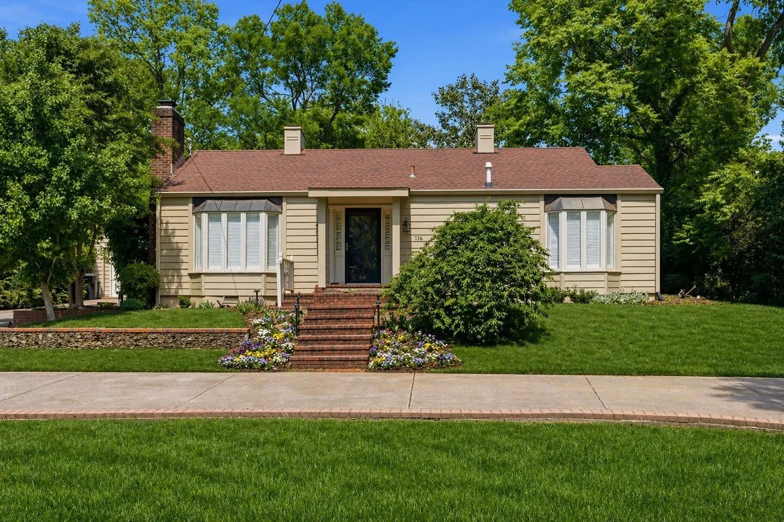 Property from 116 Bellevue Dr S - KW - Nashville, Tennessee, 37205
