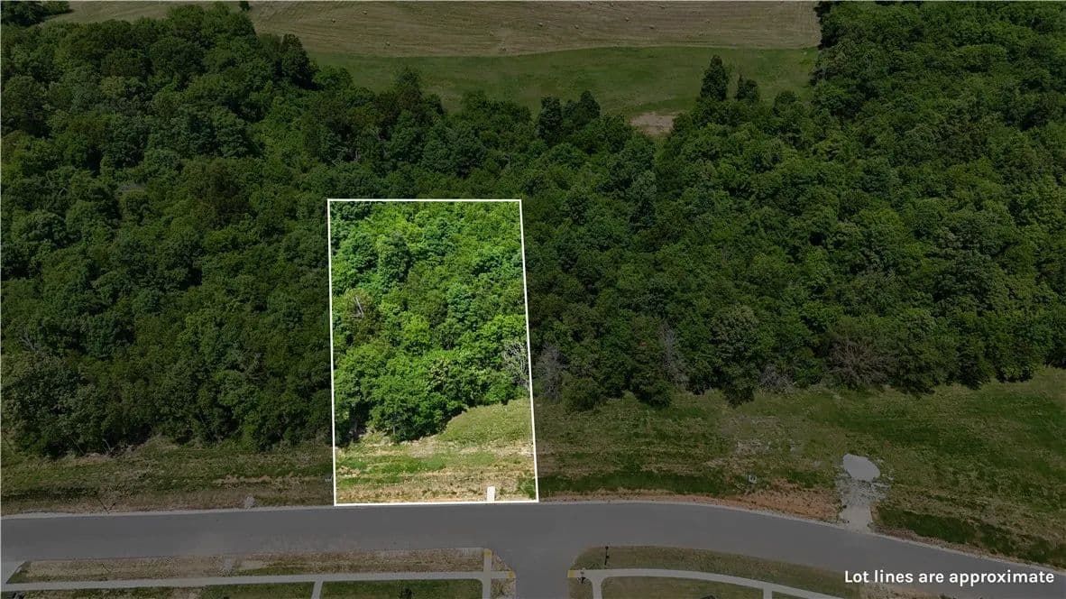 1.04 Acres of Land for Sale in Fayetteville, Arkansas - Fayetteville, Arkansas, 72704