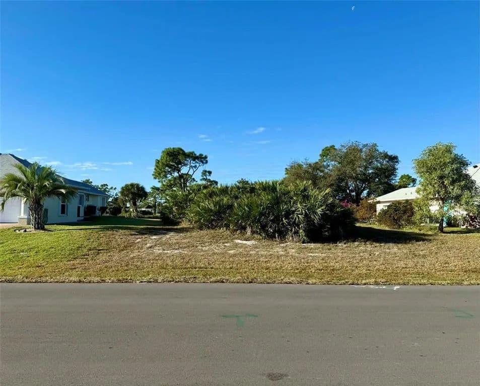 Vacant Land in Rotonda West - land for sale