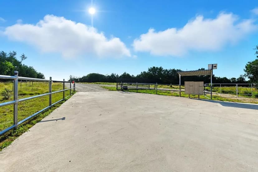 Vacant Land in Goldthwaite