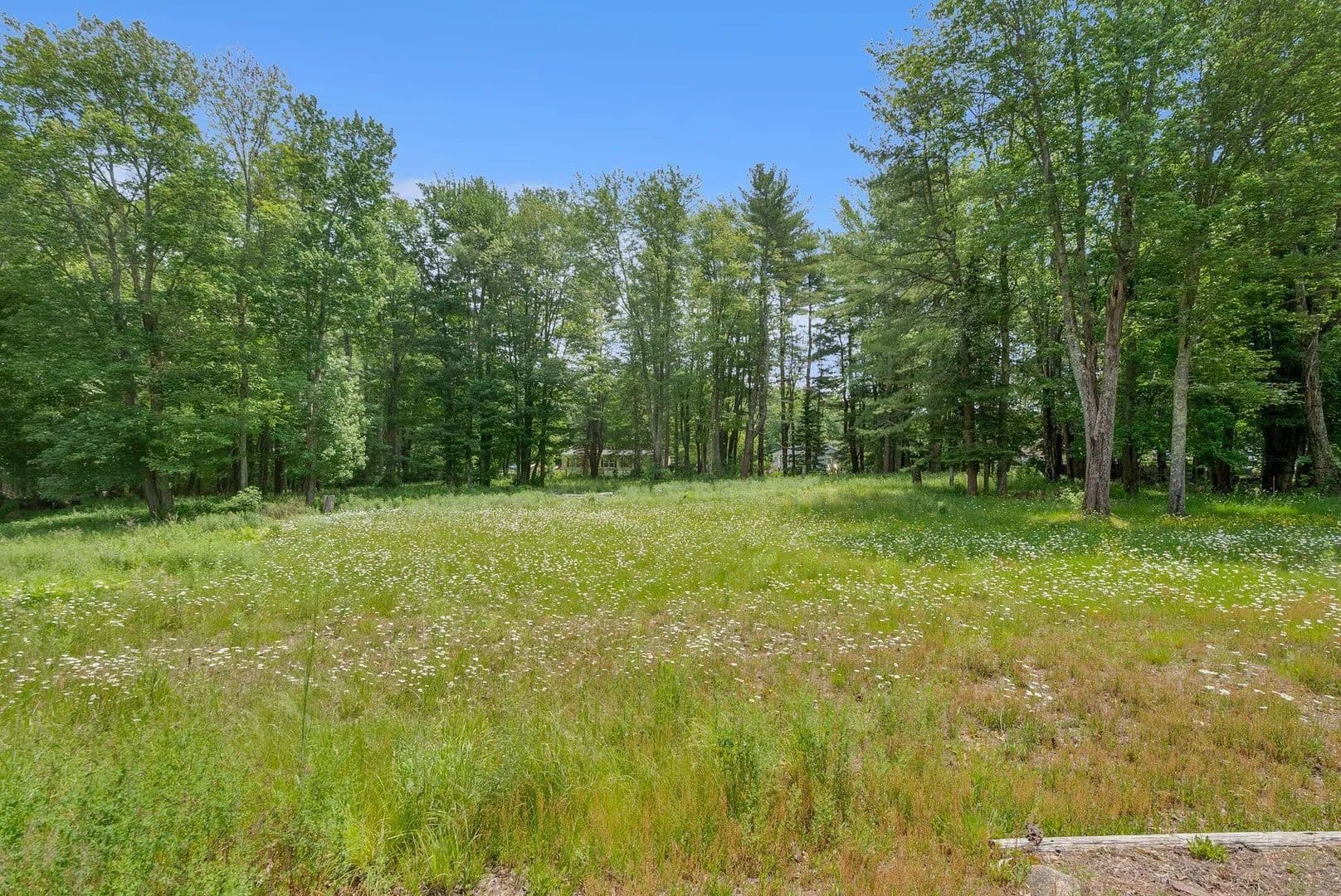 0.82 Acres of Land for Sale in Kennebunk, Maine - Kennebunk, Maine, 04043