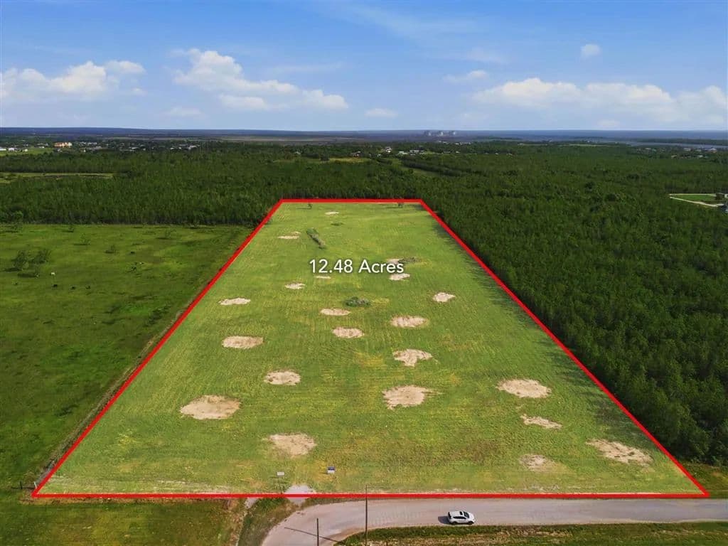 12.48 Acres of Land for Sale in Hackberry, Louisiana - Hackberry, Louisiana, 70645