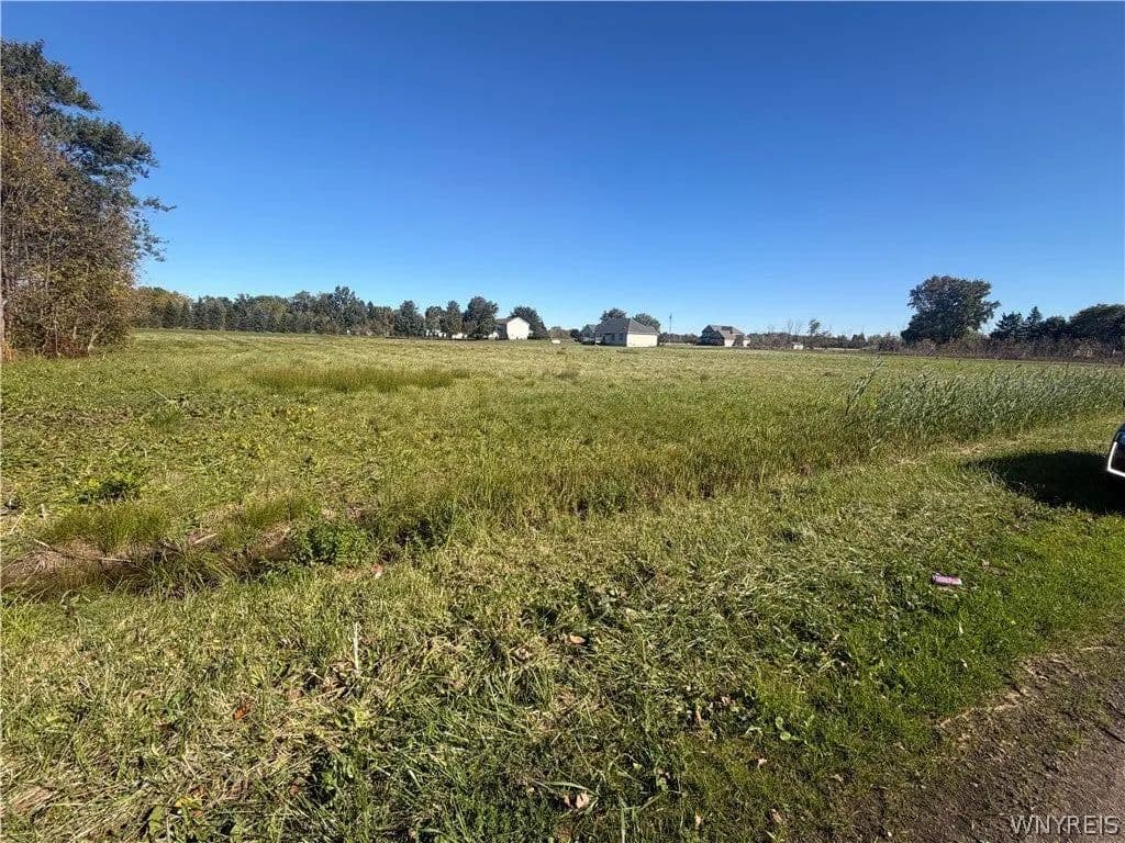 Lots & Land-Other in Lockport - Lockport, New York, 14094