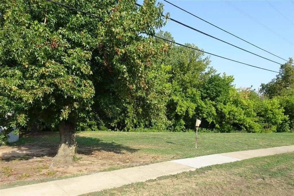 0.56 Acres of Land for Sale in Norman, Oklahoma - Norman, Oklahoma, 73069