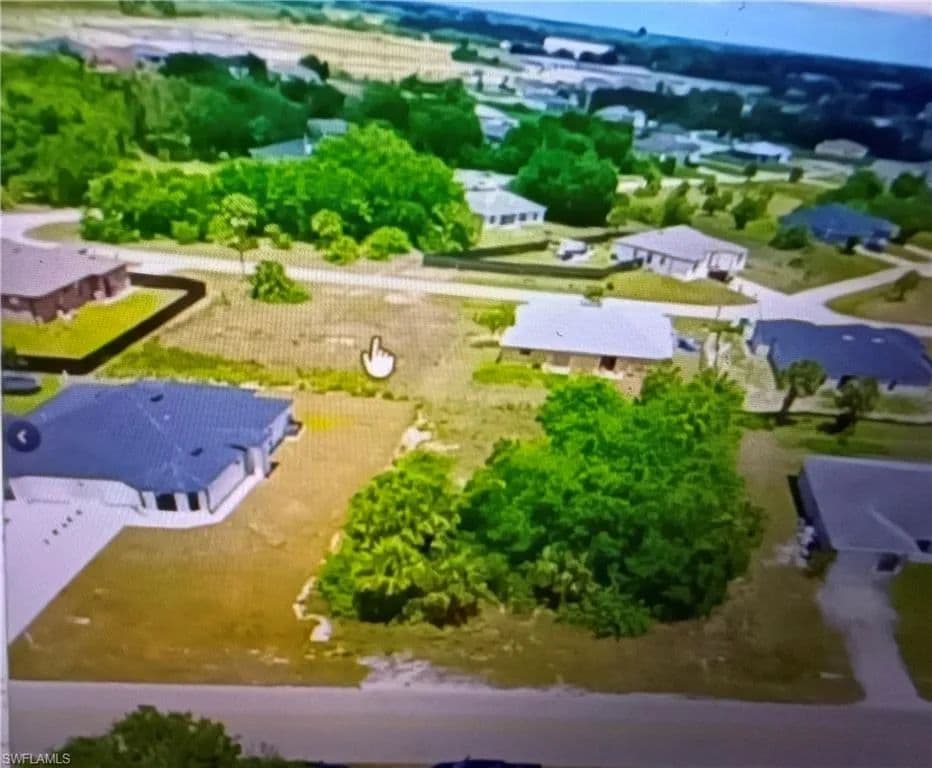 0.29 Acres of Land for Sale in Lehigh Acres, Florida - Lehigh Acres, Florida, 33971