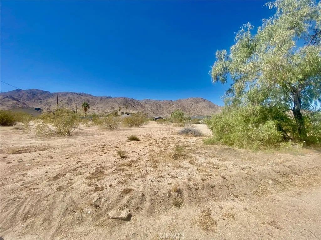 0.2 Acres of Land for Sale in San Bernardino County, California - California, 92277