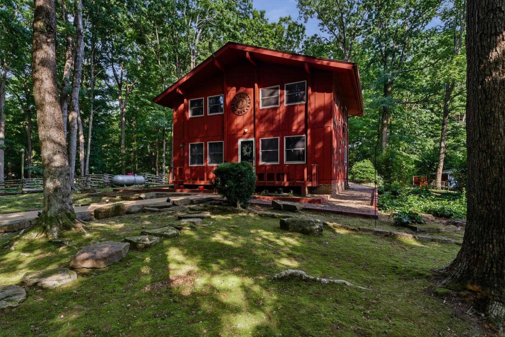 A Home on 19.47 Acres in Butler County, KY - Morgantown, Kentucky, 42261