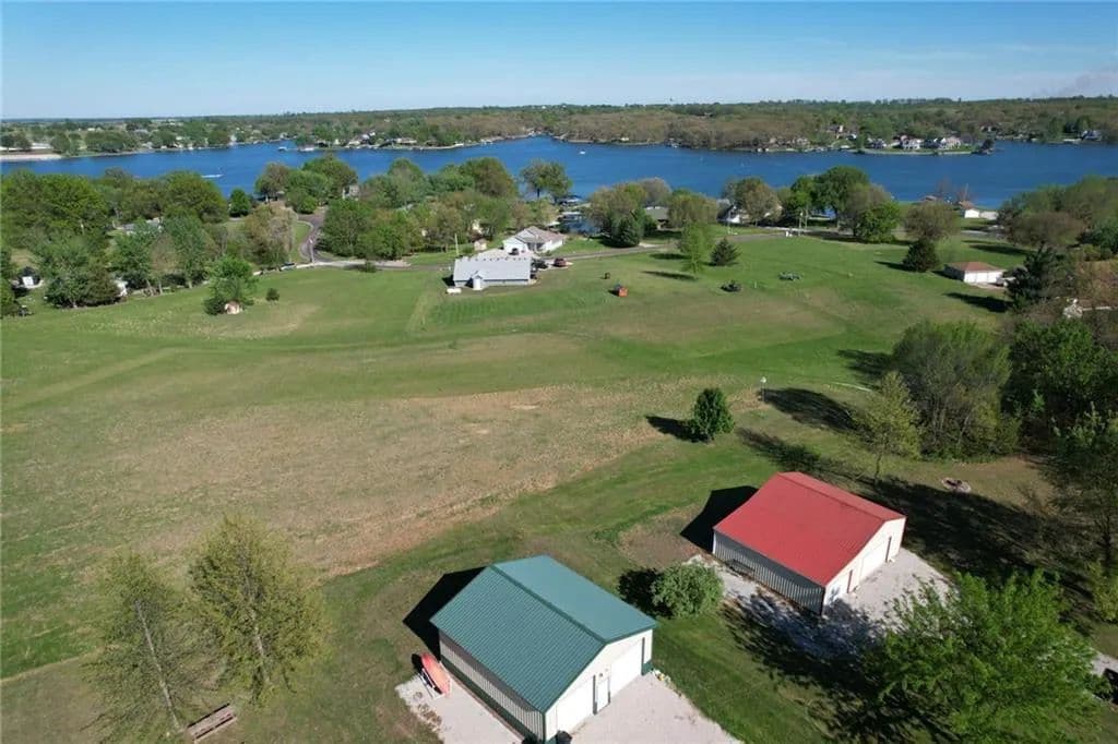 Property from 103 Gulfstream Drive - KW - Gallatin, Missouri, 64640