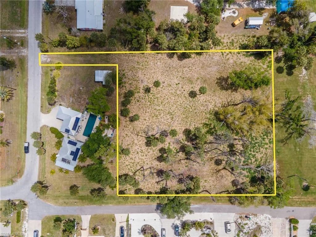 Property from Unknown Address - KW - Englewood, Florida, 34223