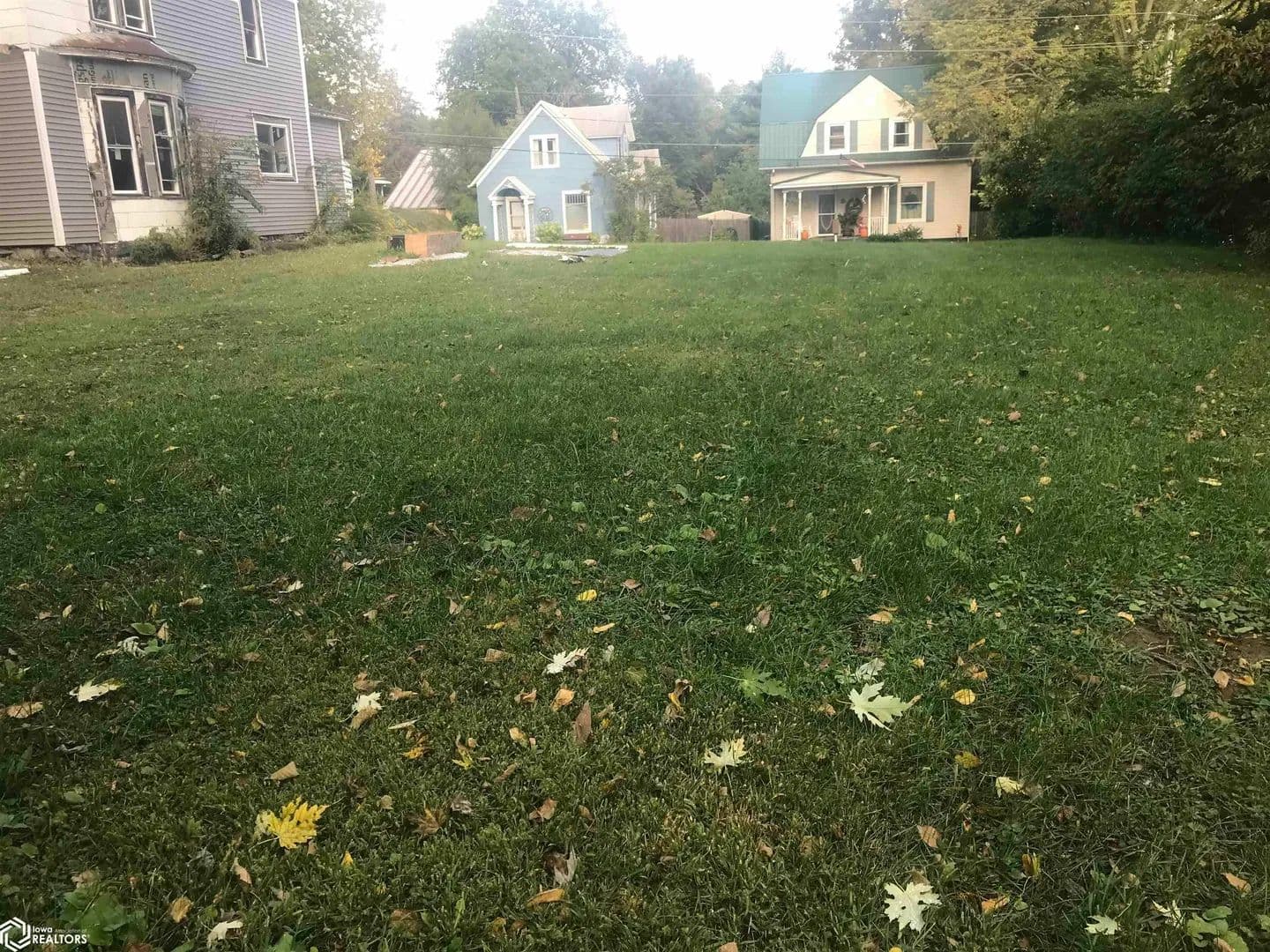 Property from 913 Wells Street - KW - Burlington, Iowa, 52601
