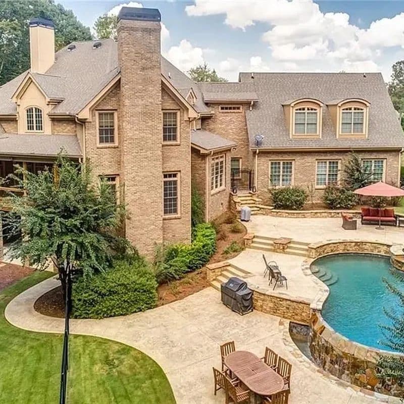 Palatial Living in Auburn, Georgia - Auburn, Georgia, 30011