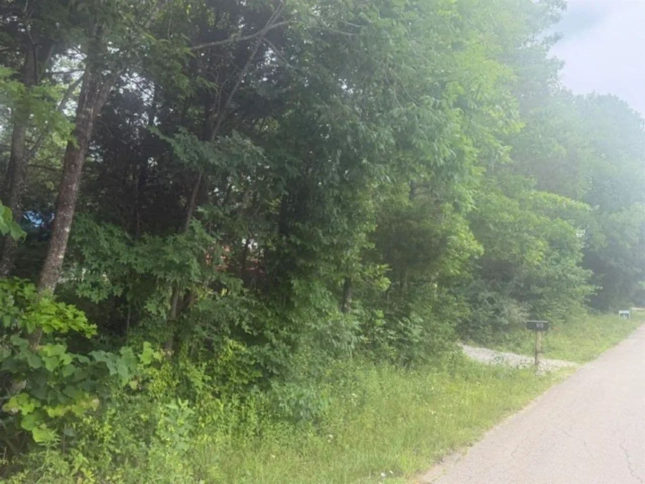 0.44 Acres of Land for Sale in Burnside, Kentucky - Burnside, Kentucky, 42519