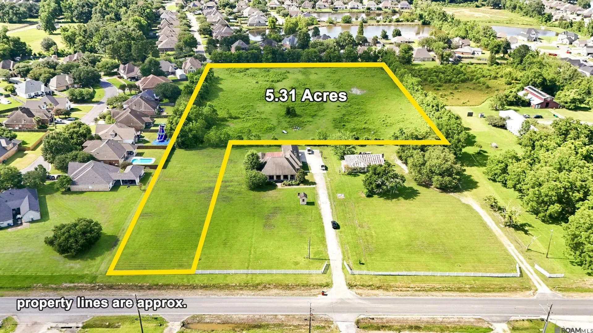 Property from Tract B-3-B-1-A Cornerview Rd - KW - Geismar, Louisiana, 70734
