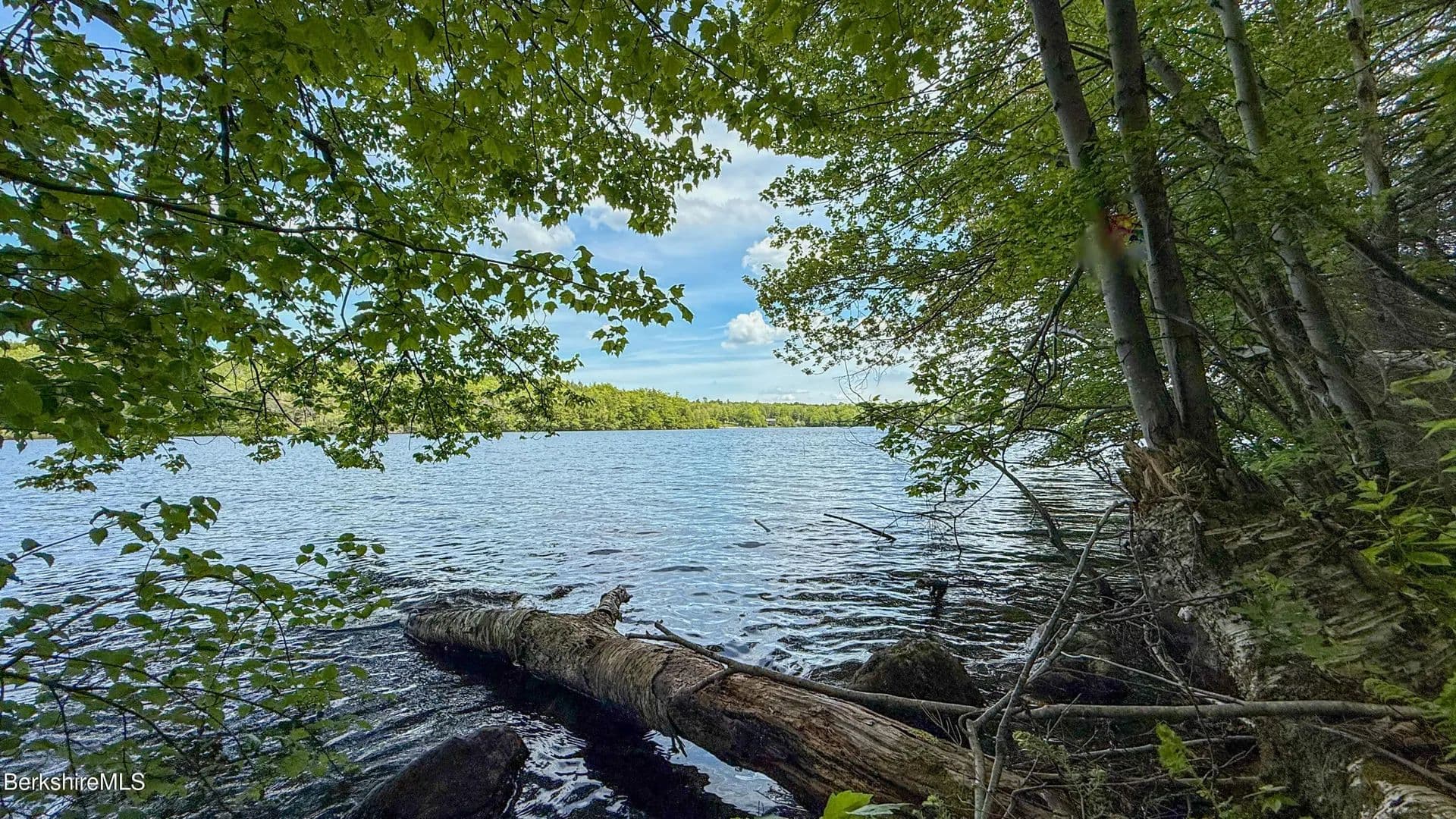0.32 Acres of Land for Sale in Becket, Massachusetts - Becket, Massachusetts, 01223