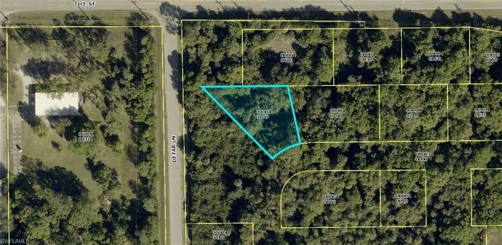 0.28 Acres of Land for Sale in Fort Myers, Florida - Fort Myers, Florida, 33905