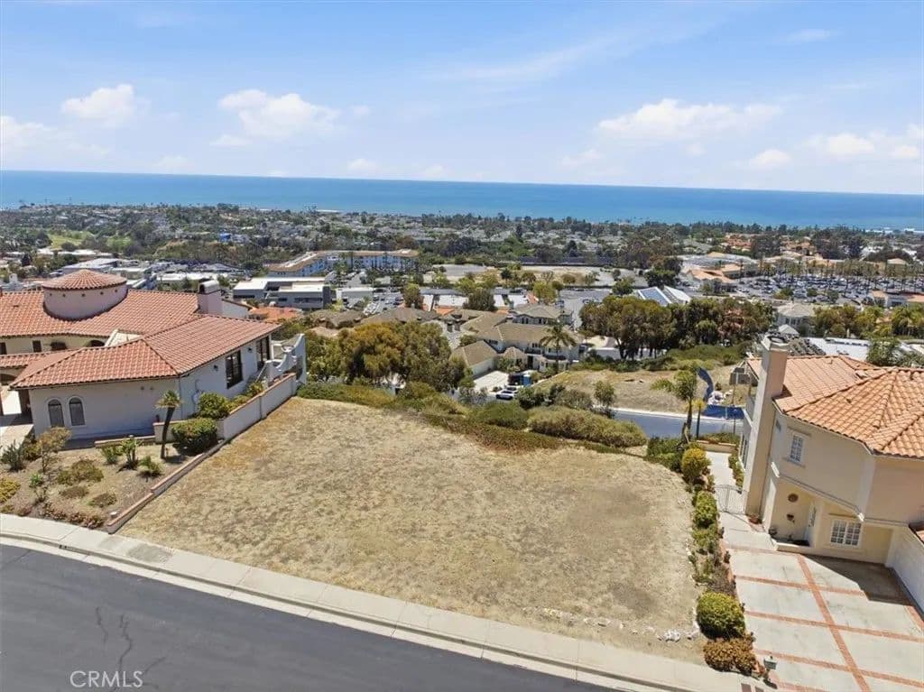0.23 Acres of Land for Sale in San Clemente, California - San Clemente, California, 92673