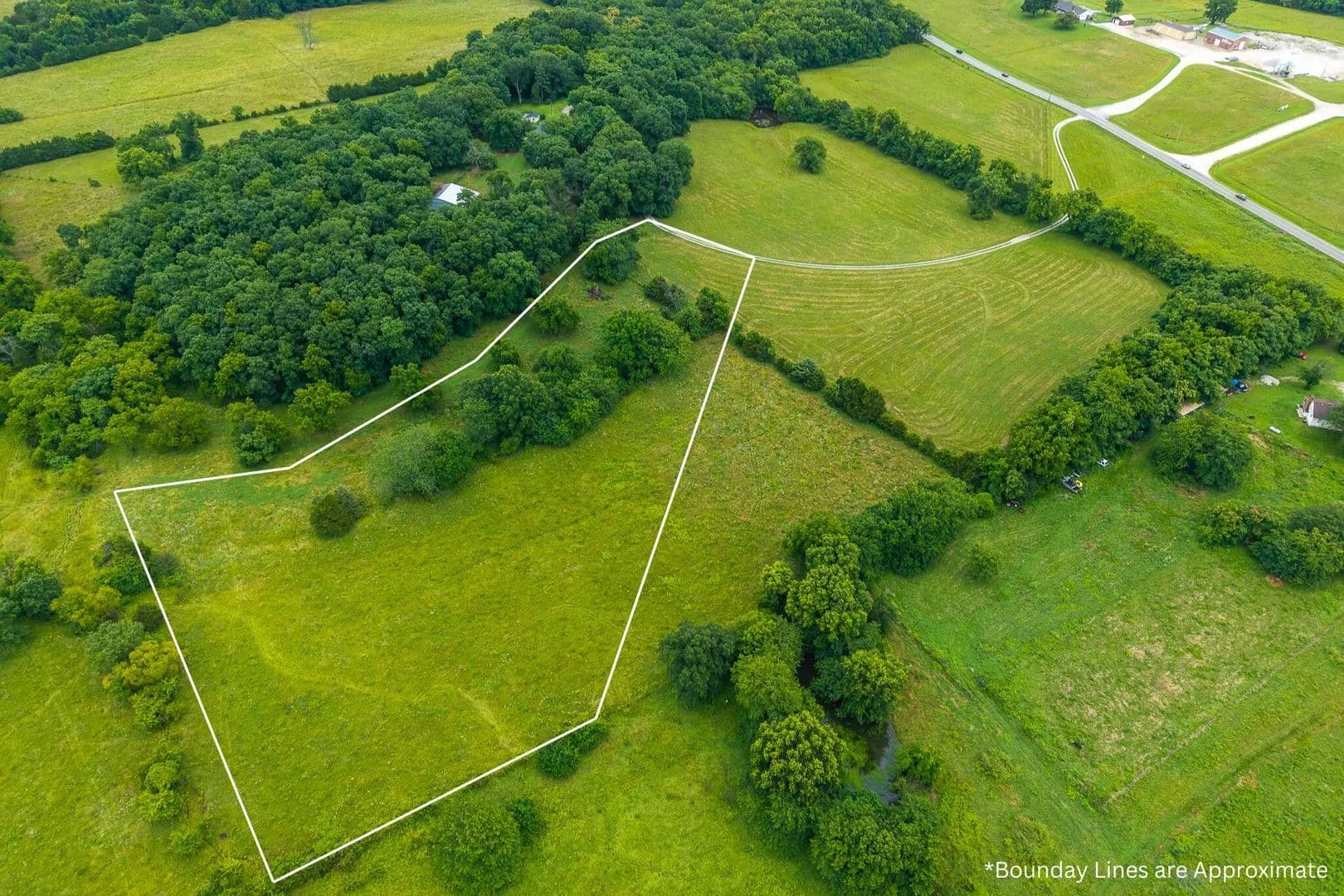 5.6 Acres of Land for Sale in Stockton, MO - Stockton, Missouri, 65785
