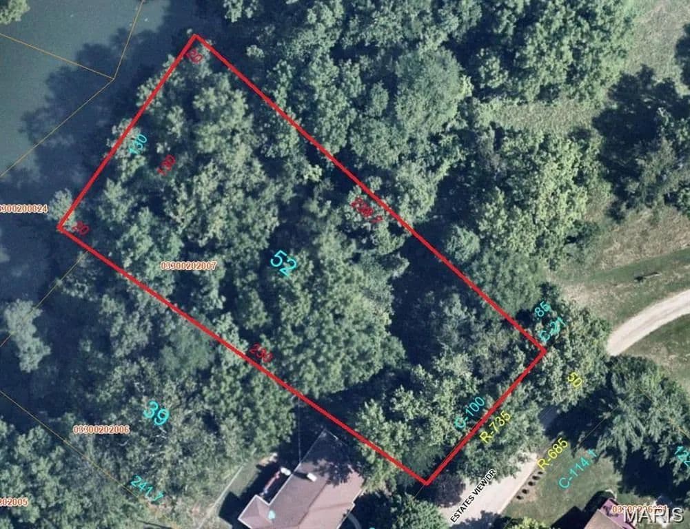 0.68 Acres of Land for Sale in Fairview Heights, Illinois - Fairview Heights, Illinois, 62208