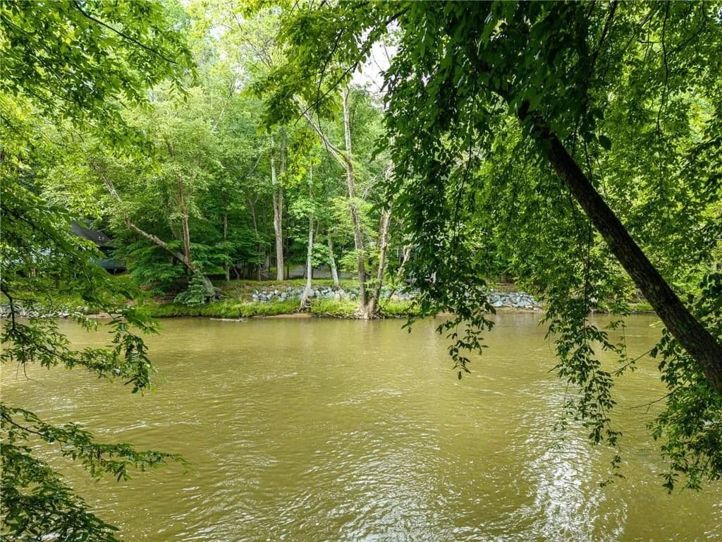 0.76 Acres of Land for Sale in Ellijay, Georgia - Ellijay, Georgia, 30540