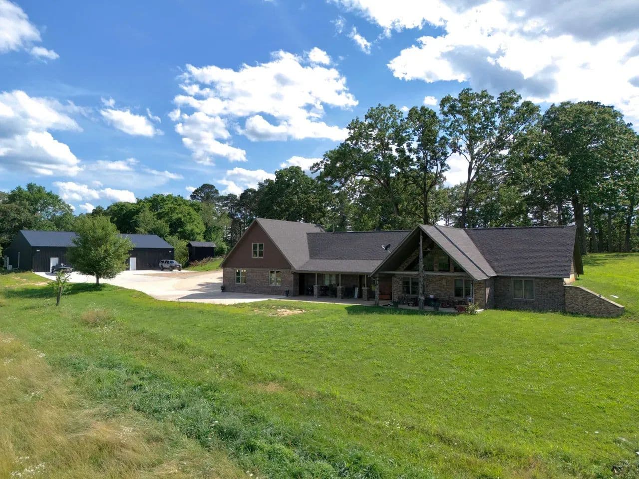 Custom 3 Bed Earth-Home on 10+/- AC in Carter Co. - Ellsinore, Missouri, 63937