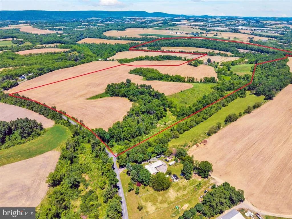 208.7 Acres of Land for Sale in Mohrsville, Pennsylvania - Mohrsville, Pennsylvania, 19541