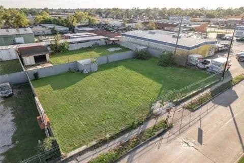 Property from 7811 Hammerly Blvd - KW - Houston, Texas, 77055