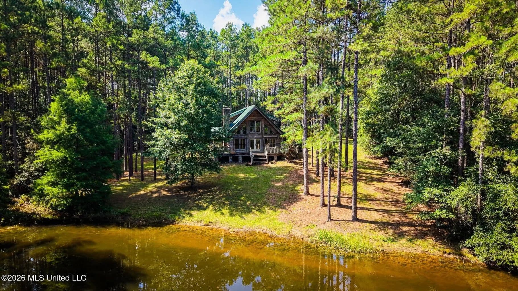 Log Cabin on 25 Acres with Ponds in Southwest MS - Magnolia, Mississippi, 39652