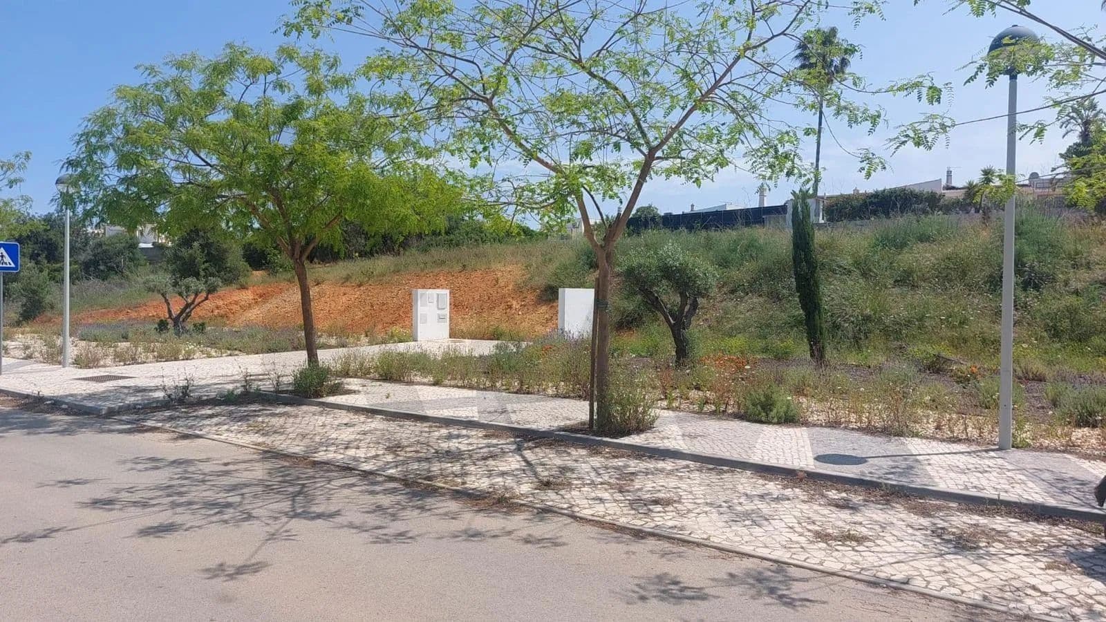 250 Acres of Land for Sale in Guia, Albufeira - land for sale
