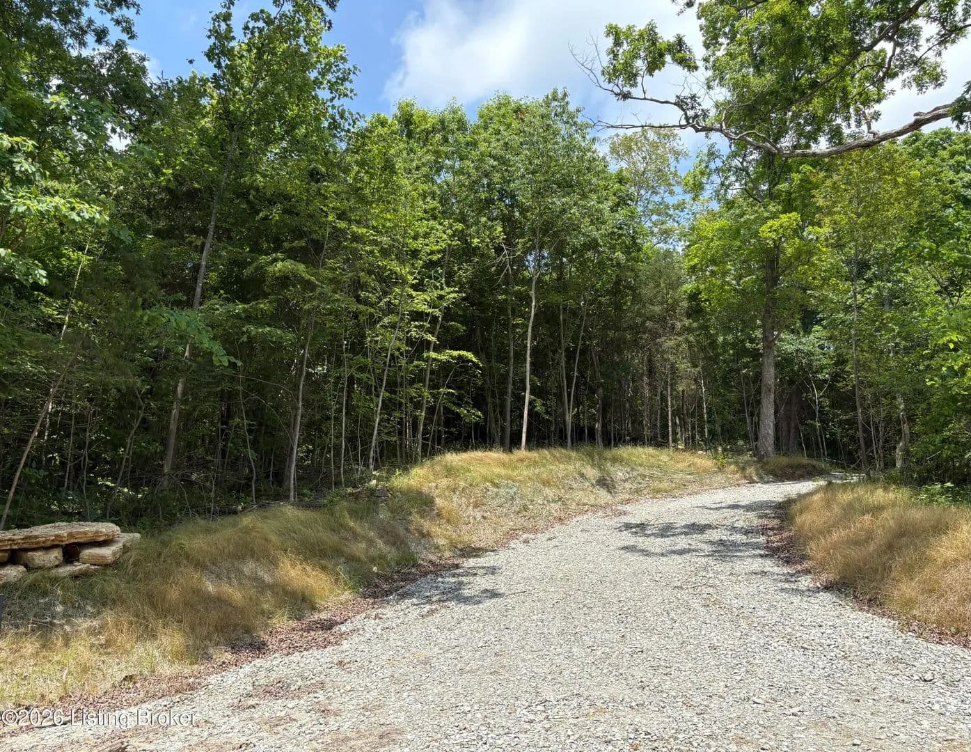 8 Acres of Land for Sale in Crestwood, Kentucky - Crestwood, Kentucky, 40014