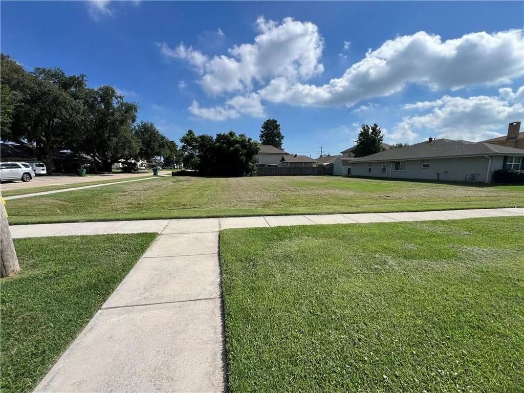 Land for Sale in Metairie, Louisiana - Metairie, Louisiana, 70006