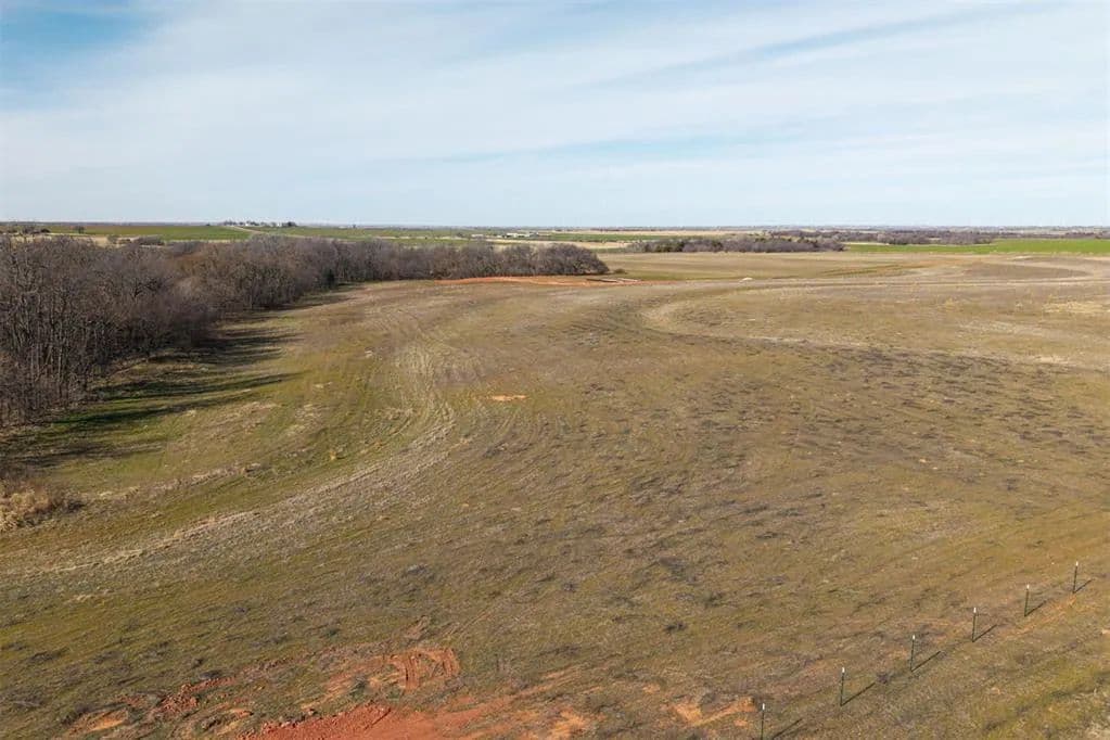 4.8 Acres of Land for Sale in El Reno, Oklahoma - El Reno, Oklahoma, 73036
