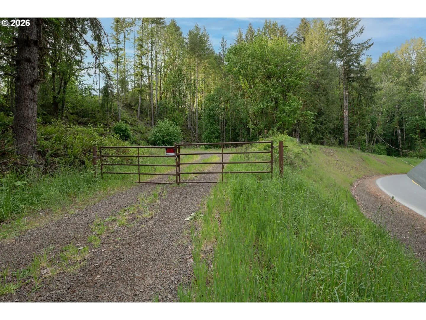 Property from 375 N GOBLE CREEK RD - KW - Kelso, Washington, 98626