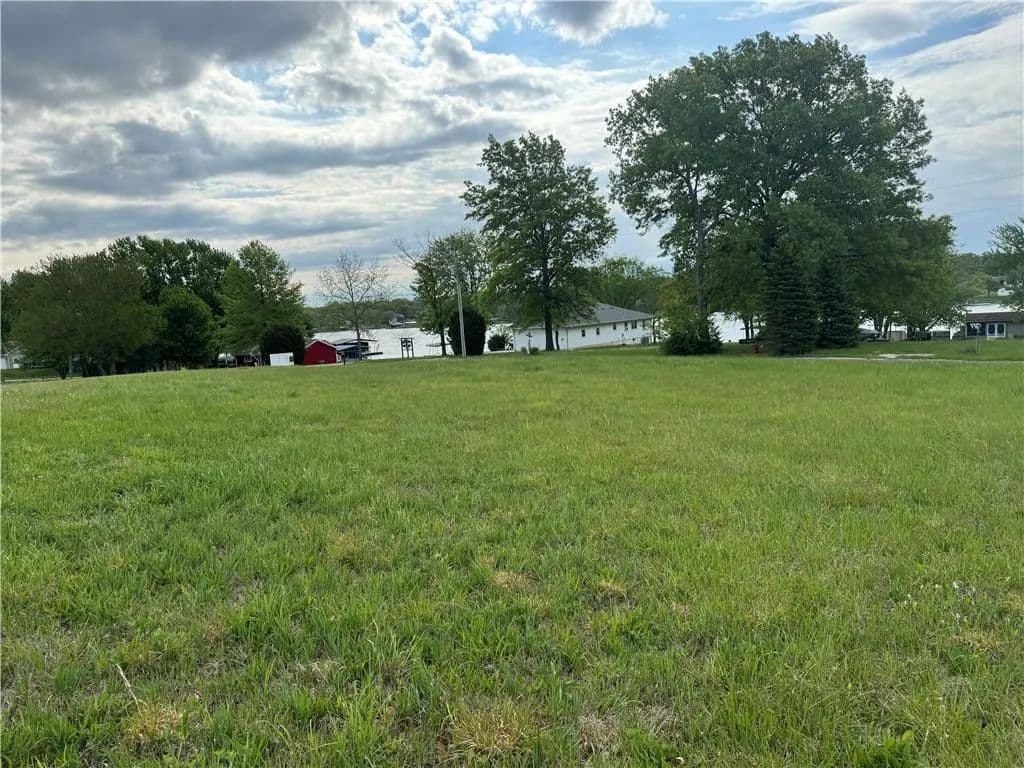Property from Lot 1577 Lake Viking Terrace - KW - Altamont, Missouri, 64620