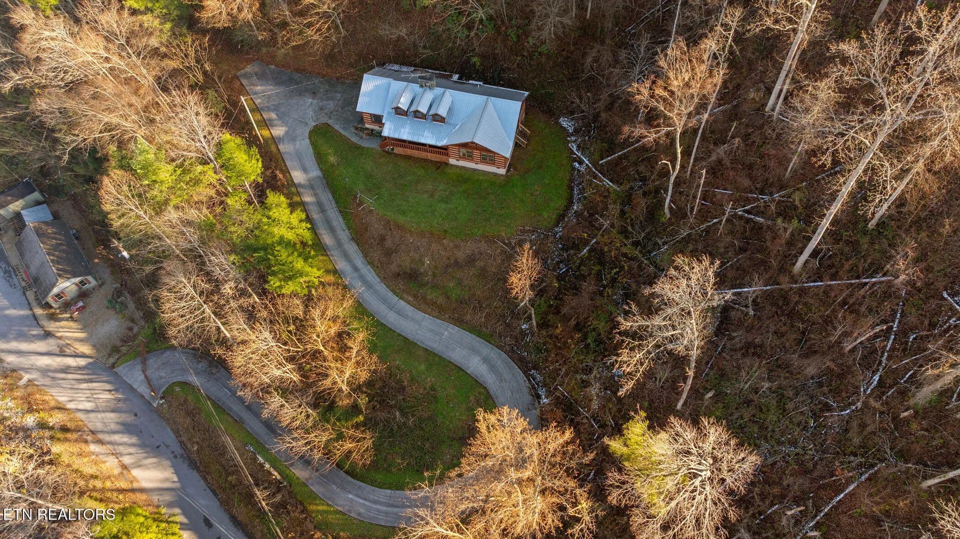 Property from 830 Sleepy Hollow Rd - KW - Gatlinburg, Tennessee, 37738