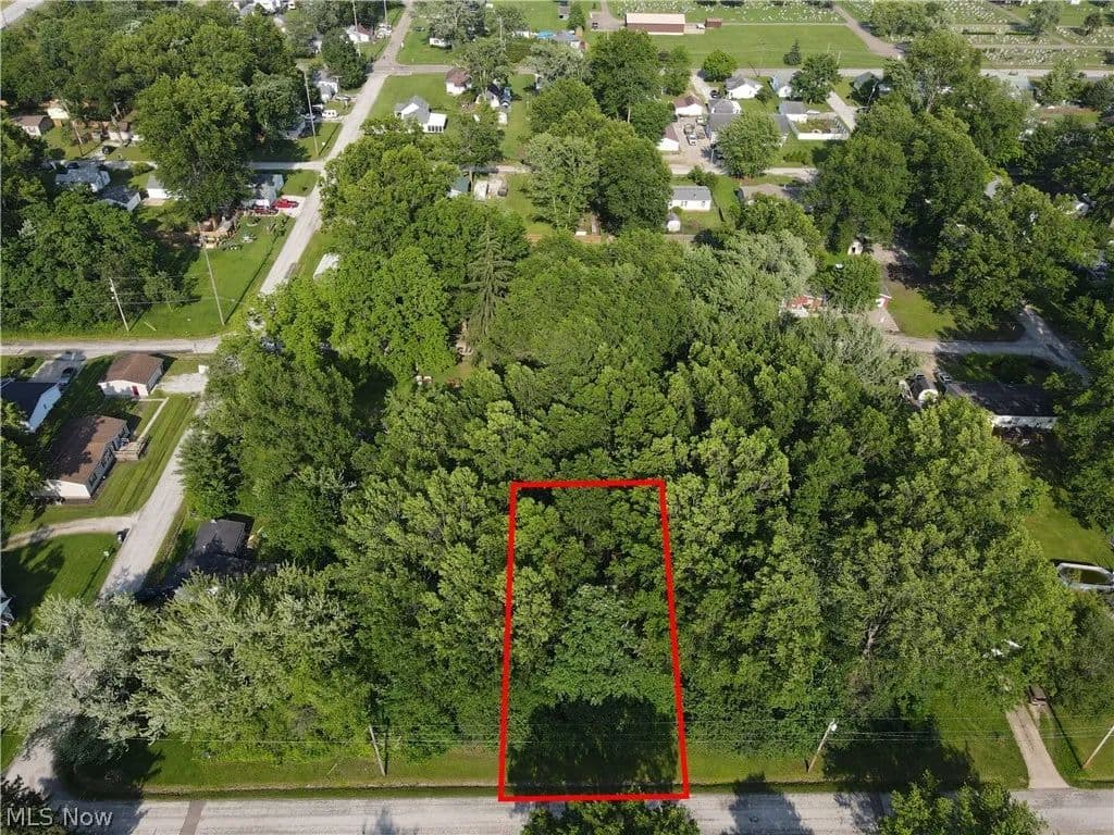 0.14 Acres of Land for Sale in Alliance, Ohio - land for sale