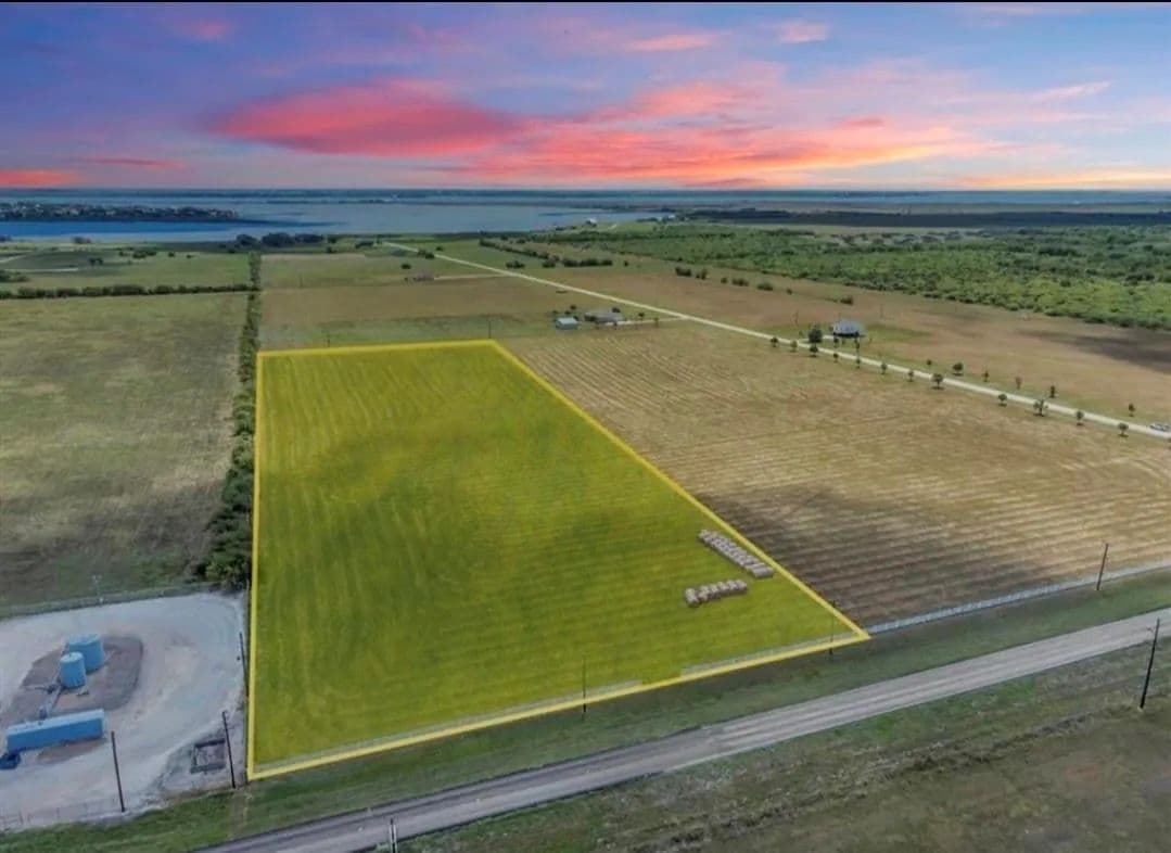 Land -Single Family Acreage in Port Lavaca - Port Lavaca, Texas, 77979