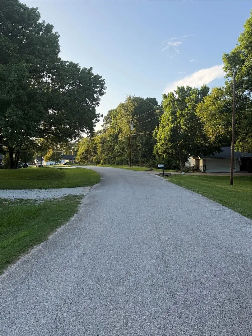 Property from 715 Bridgeview Drive - KW - Onalaska, Texas, 77360